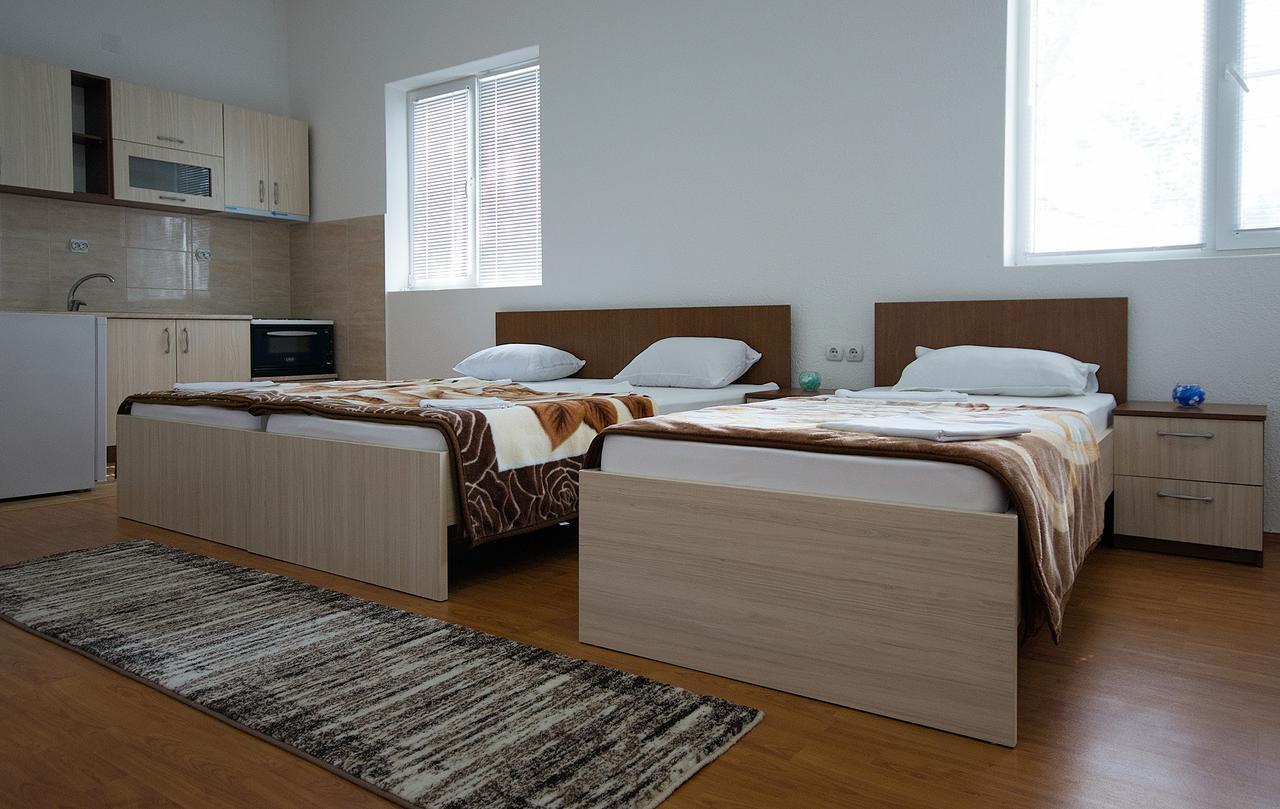 Mrzenci Apartments Gevgelija Bagian luar foto